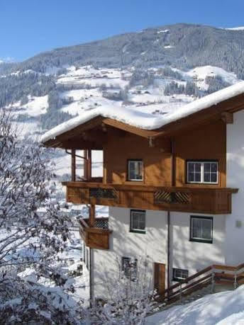 Ferienwohnung Sonnentraum 하이젠베르크 외부 사진